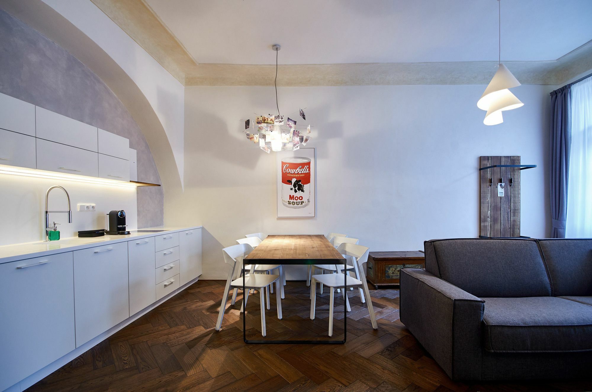 Mooo By The Castle Hotel apartamentowy 4*