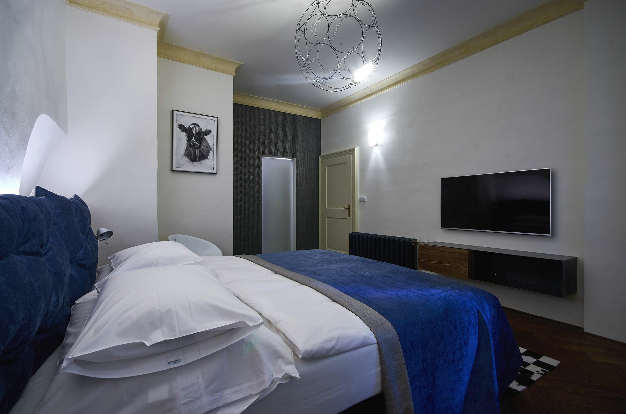Hotel apartamentowy Mooo By The Castle 4*