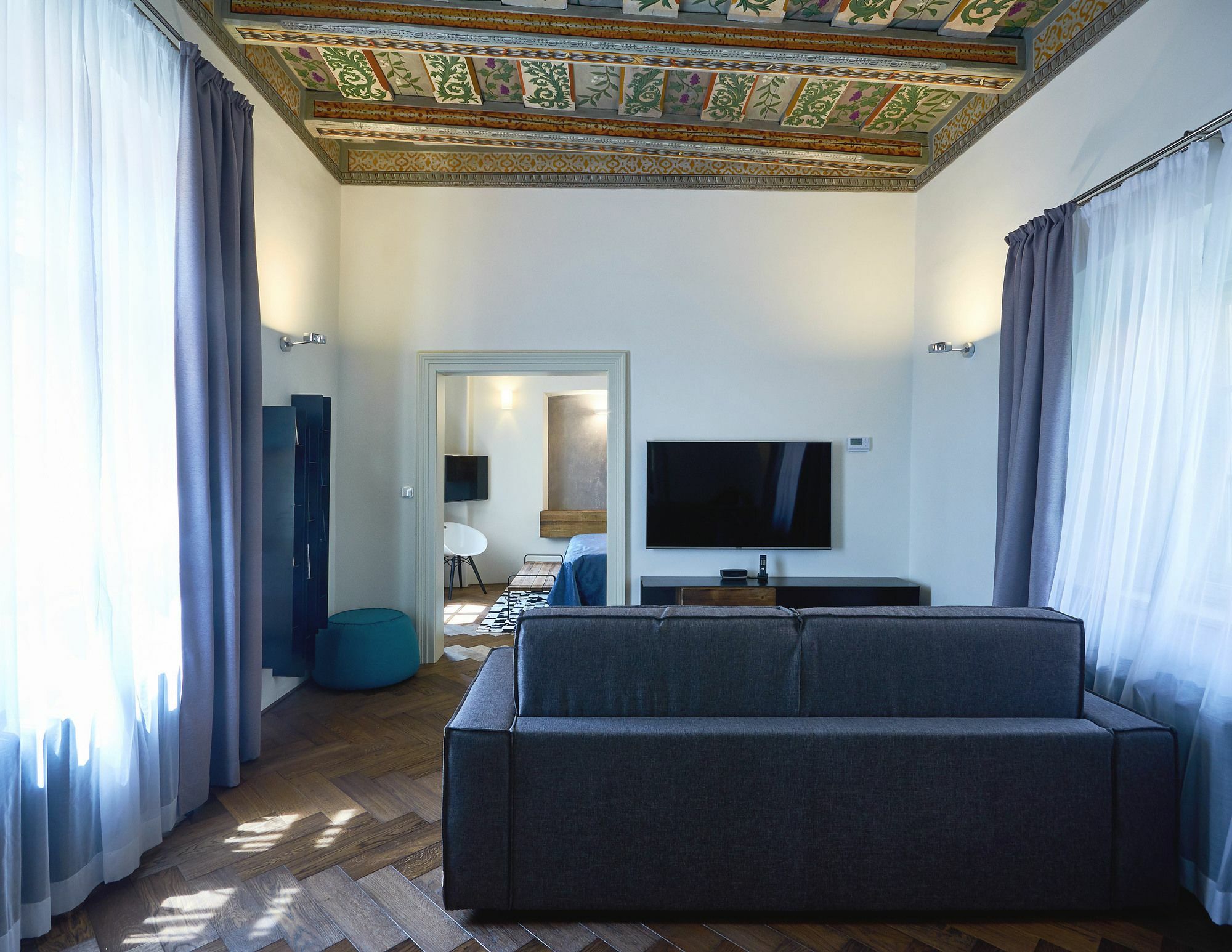 Mooo By The Castle Hotel apartamentowy 4*